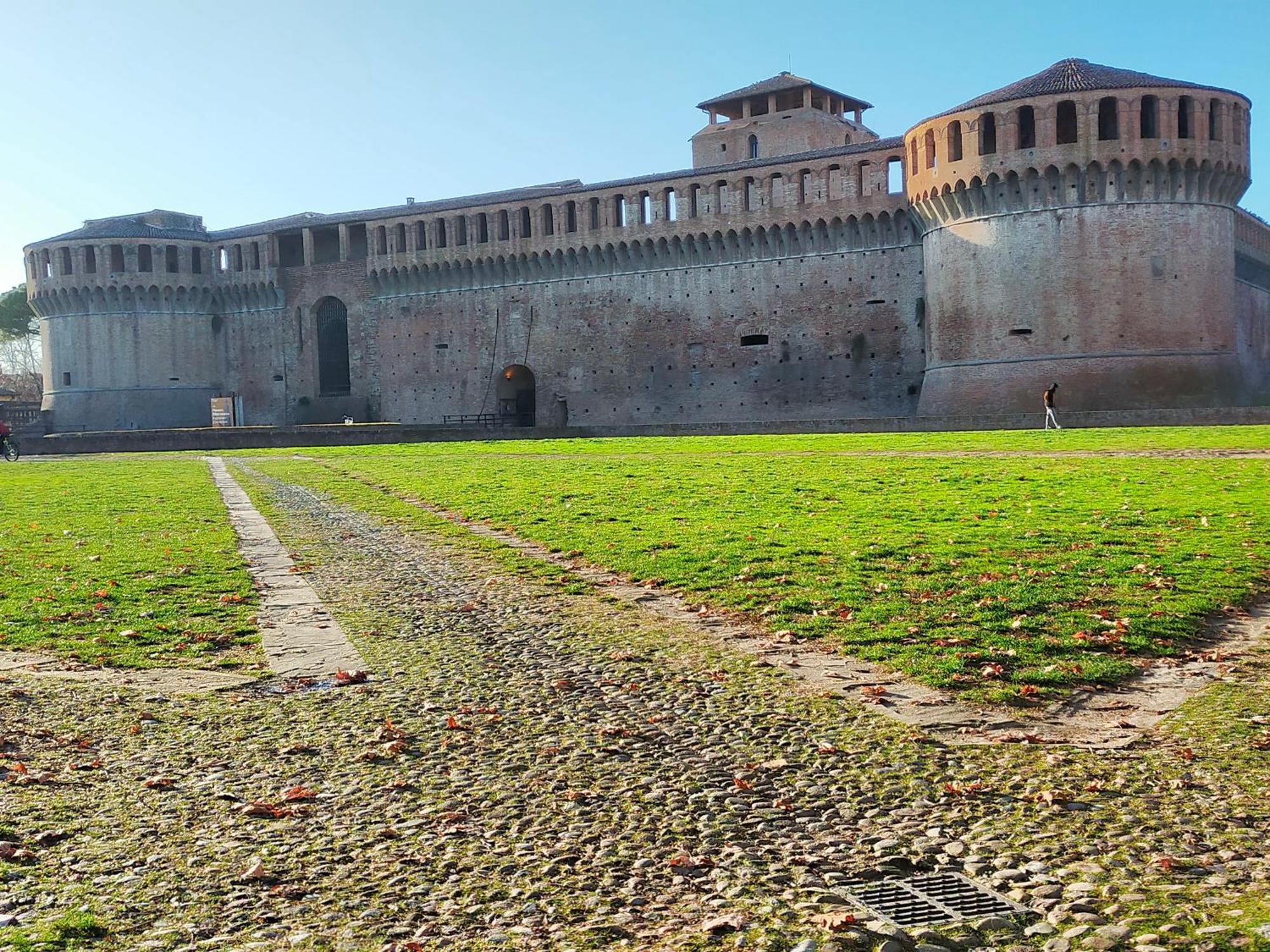 Ca' Spadoni, Centro Storico, Piano Terra, Ingresso Indipendente, Teatro, Parcheggio, Imola Exterior foto